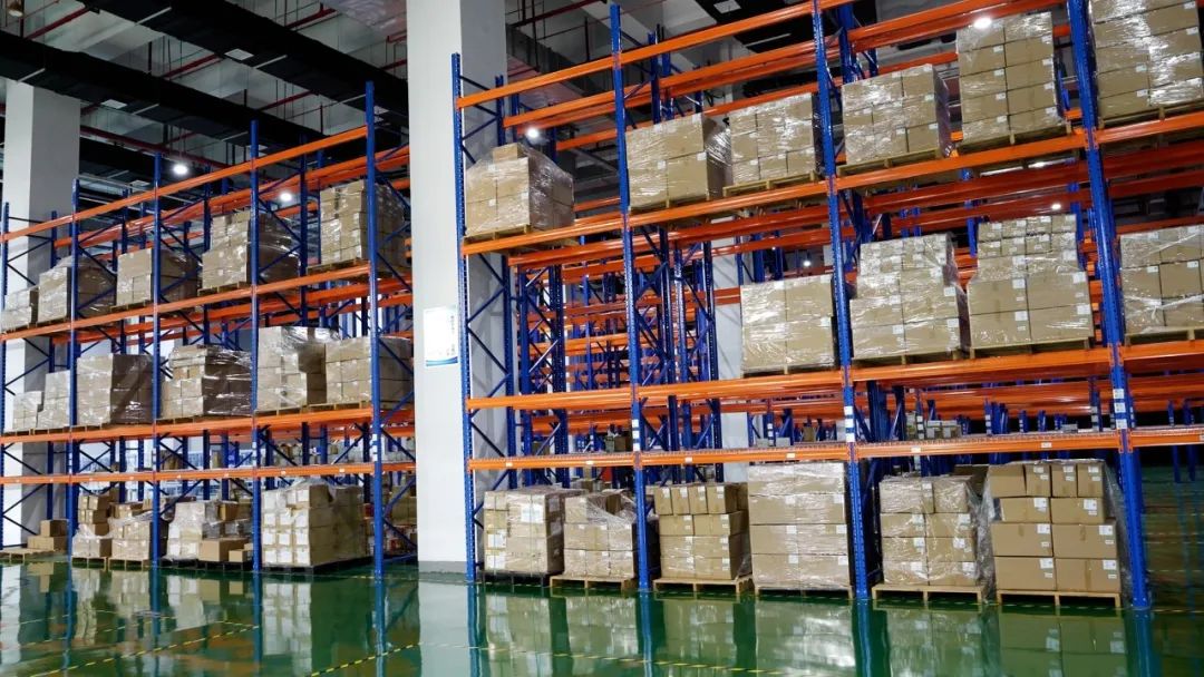 上海嘉定2家企業(yè)獲評(píng)國(guó)際貿(mào)易分撥中心示范企業(yè)，助力國(guó)內(nèi)貿(mào)易代理發(fā)展